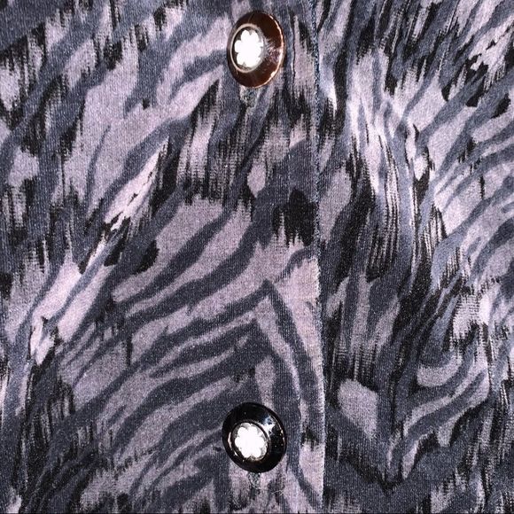 Retro Jacket  - Picture 2 of 5